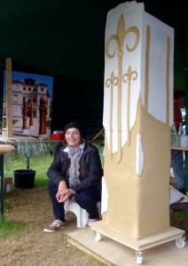 Milada Zahnhausen beim 6.Bildhauersymposium 2013 Moritzburg / D